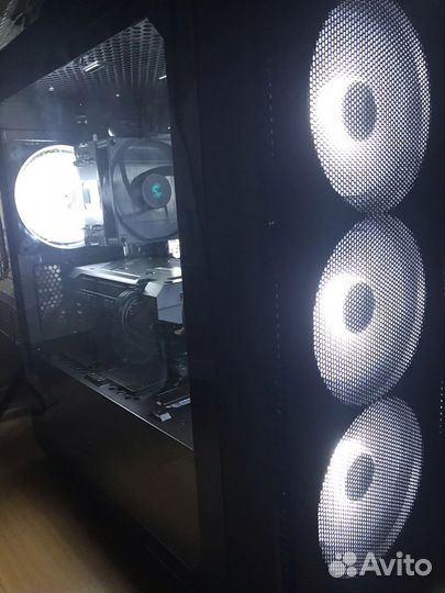 Игровой компьютер rtx 3060 + i5 12400f + переферия