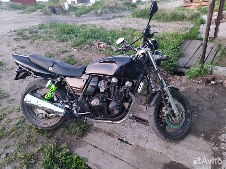 Продам Yamaha xjr400 в хорошем тех состоянии