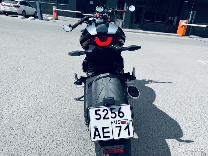 Ducati scrambler Cafe racer