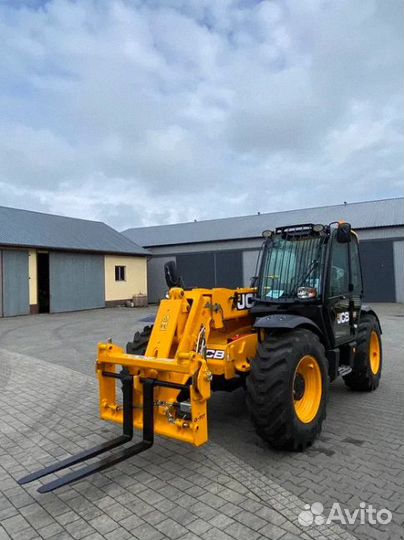 Телескопический погрузчик JCB LOADALL 531-70, 2021