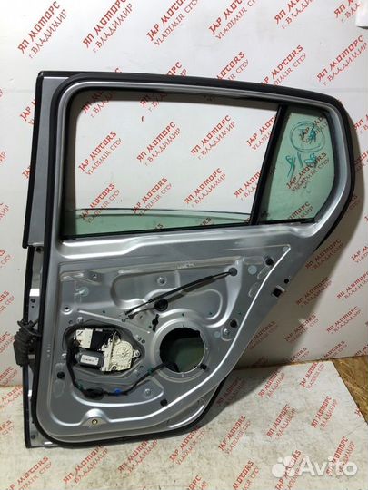 Дверь боковая задняя правая Volkswagen Golf 5