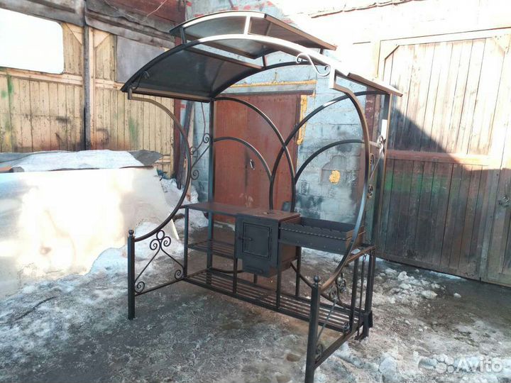 Мангал с Крышей