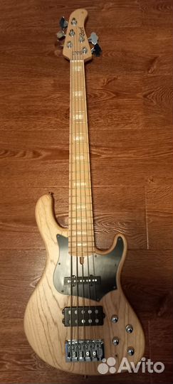 Бас гитара Cort jb 75