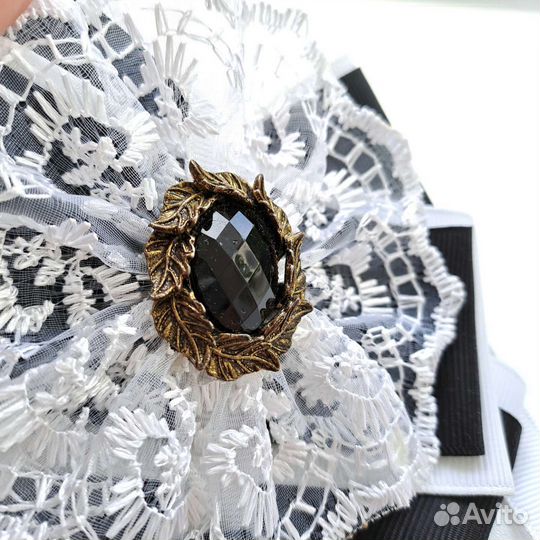 Школьный галстук брошь для девочки ручная работа