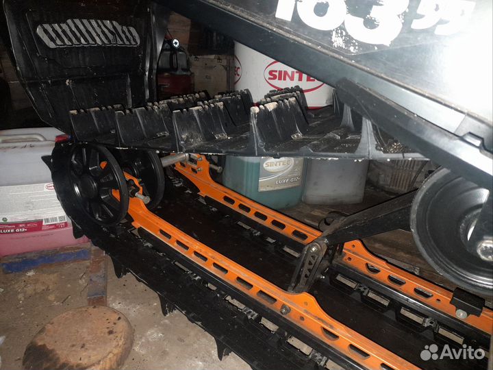 BRP Summit X e-tek 800