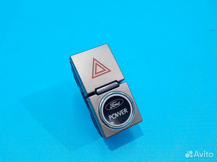 Кнопка запуска двигателя Ford Kuga 2008-2012