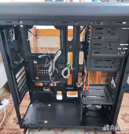 Корпус Aerocool aero-500
