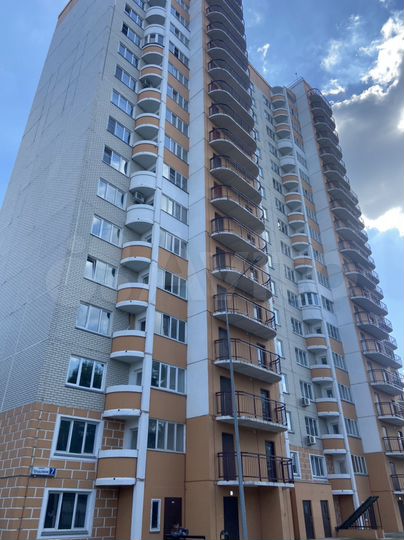 2-к. квартира, 58 м², 2/17 эт.
