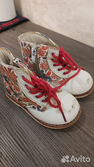Обувь для девочки
