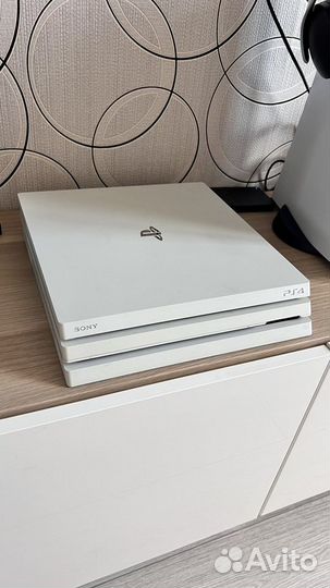 Sony playstation 4 pro 1 tb