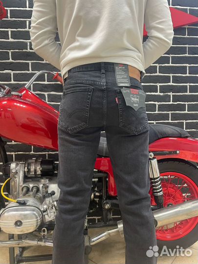 Джинсы Levi's 527W W29-38 L32