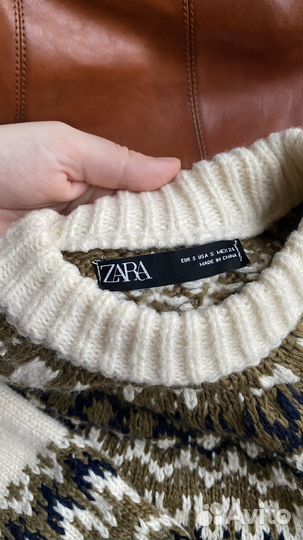 Свитер Zara с мехом