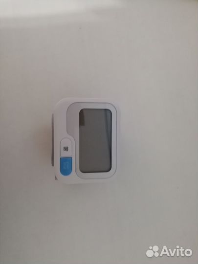 Тонометр на запястье