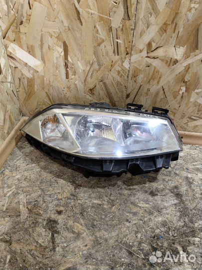 Фара Правая Рено Меган 2 До Рестайлинг бу оригинал