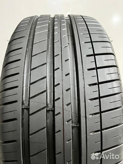 Michelin Pilot Sport 3 245/35 R20