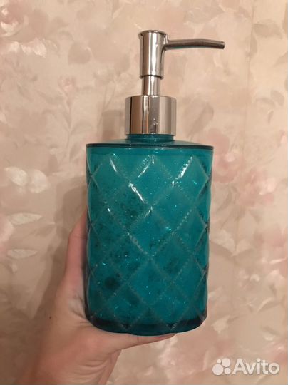 Дозатор для жидкого мыла