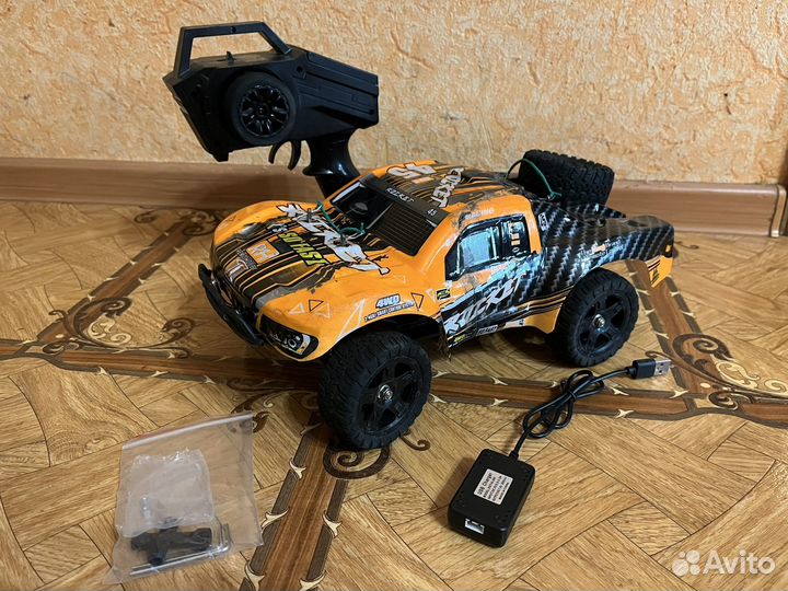 Радиоуправляемая модель Remo hobby Rocket