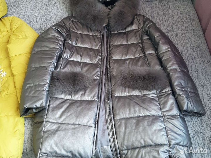 2 пуховика и 2 демисезонные куртки