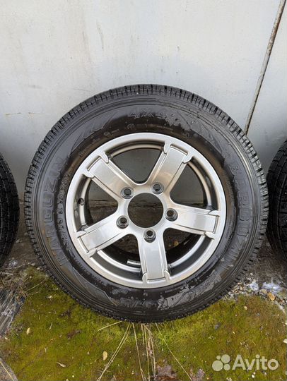 Колеса в сборе r15 летние Нива