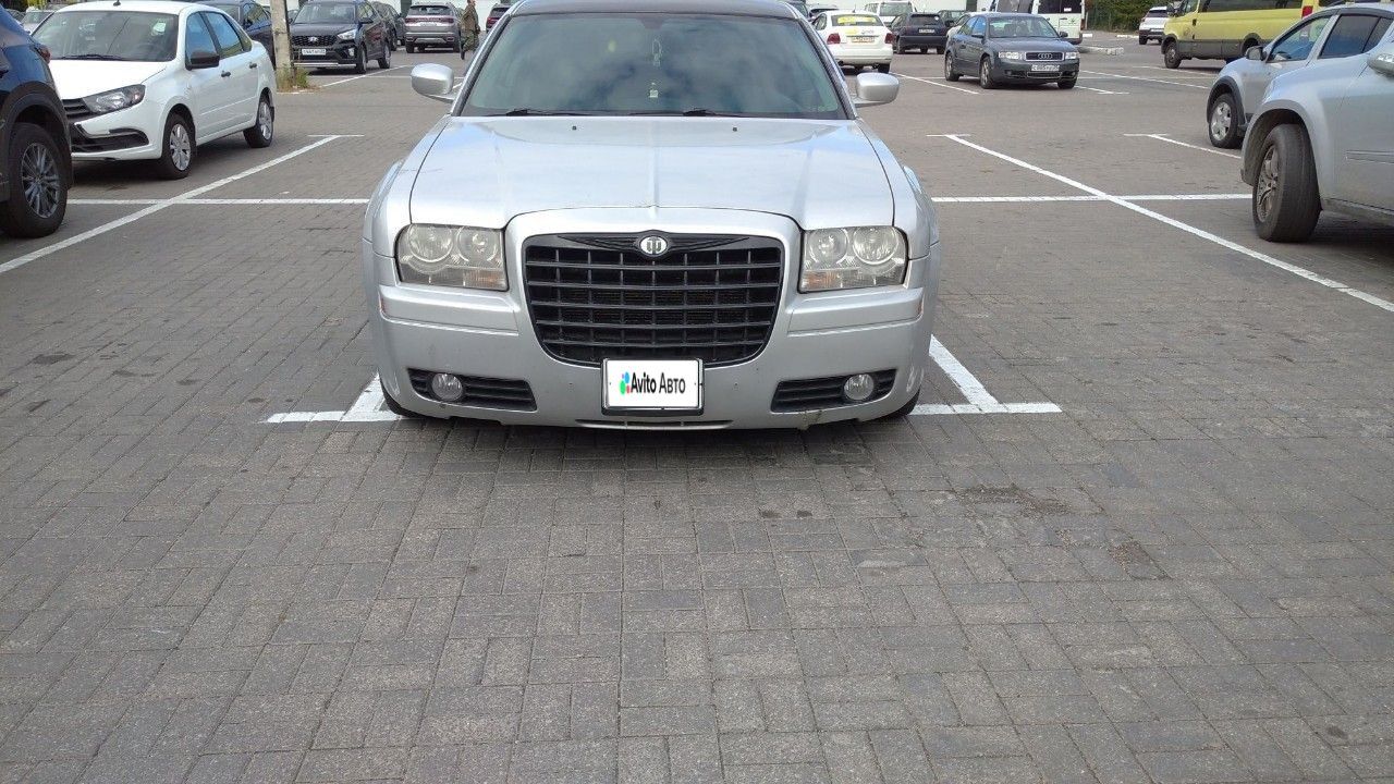 Chrysler 300C: фото владельца