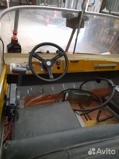 Моторная лодка Казанка 5м4 с мотором Ямаха 40