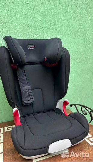 Детское автокресло britax romer
