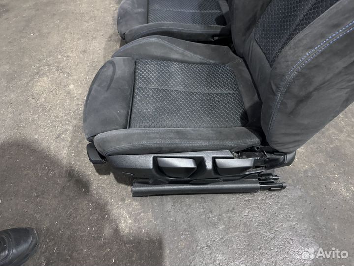 Сиденья перед зад bmw F30 рест механические