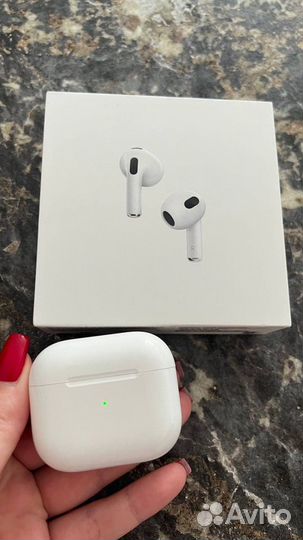 Беспроводные наушники Apple AirPods 3-го поколения