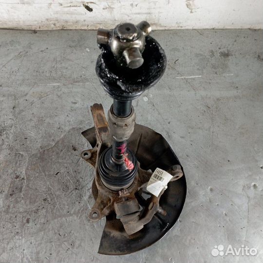 Кулак передний правый Toyota Camry 50 55 2012-2017