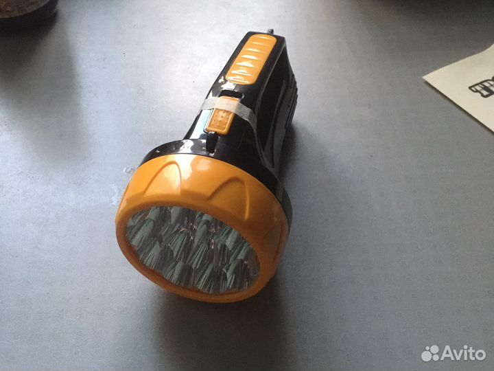 Фонарь аккумуляторный светодиодный