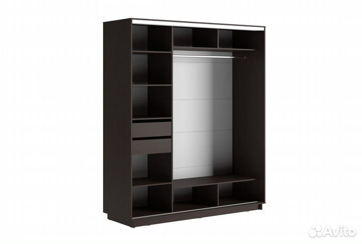 Шкаф купе трехдверный