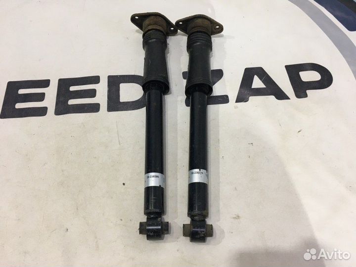 Амортизаторы задние Kia Sportage SL D4HA 2011