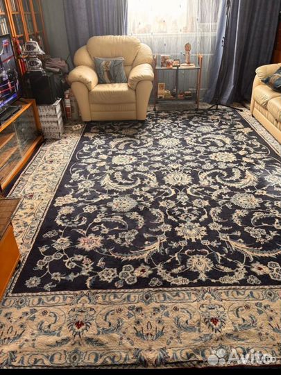 Ковер шерстяной ручной работы