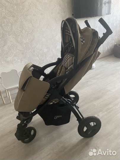 Продам прогулочную коляску