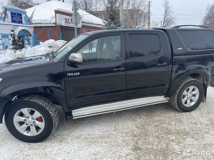 Toyota Hilux 3.0 AT, 2012, 294 000 км