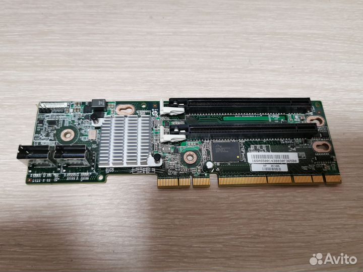 Плата HP for 380e Gen8 2x16 Riser Card(684896-001)