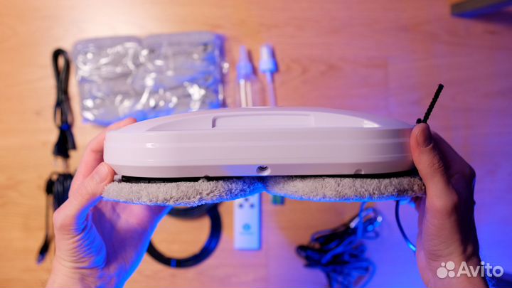 Робот мойщик окон Cleanbot Ultraspray 2.0 с распыл