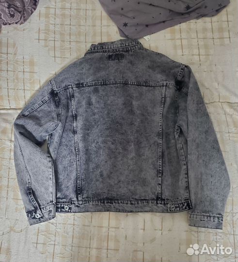 Джинсовая куртка XL