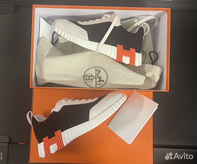 Кроссовки бренд Hermès