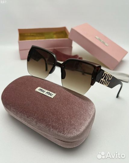 Солнцезащитные очки miu miu