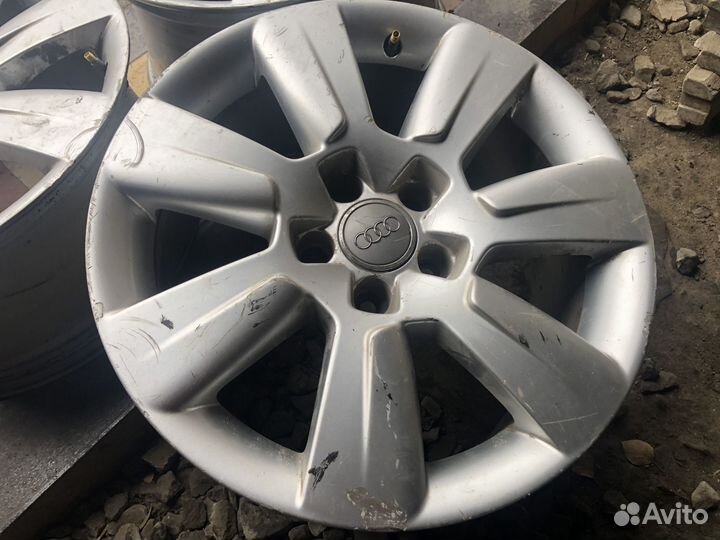 Диски Audi R17 5x112 8J et38 цо57