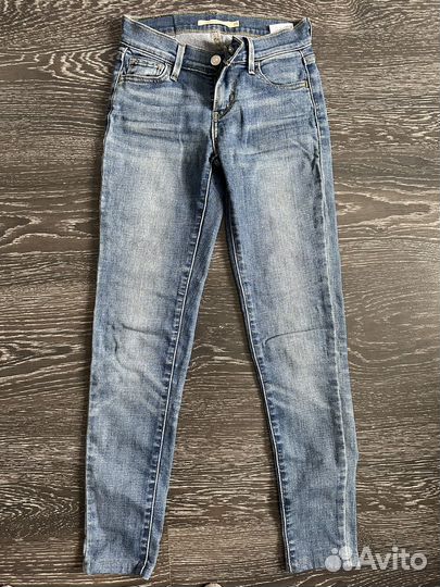 Джинсы женские levis