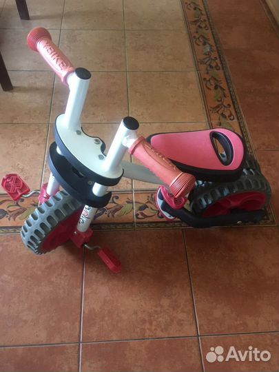 Детский велосипед (беговел 3 в 1)