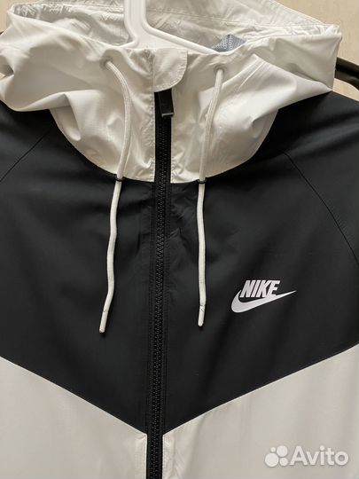 Куртка Nike windrunner Оригинал