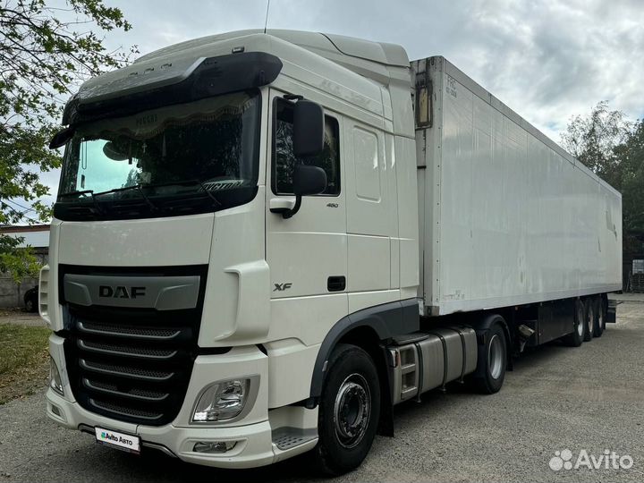 DAF XF с полуприцепом, 2021