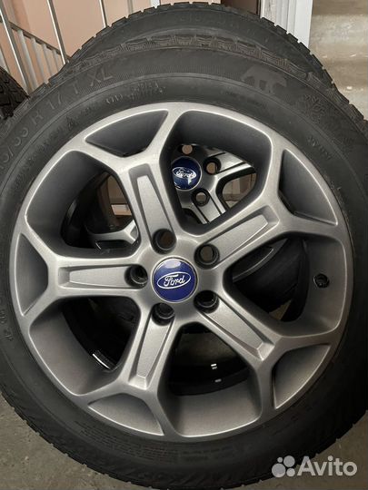 Оригинальные диски Ford R17 с шинами 215 55 R17