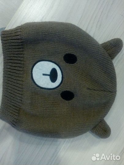 Шапка весна-осень новая