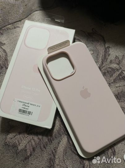 Оригинальный чехол на iPhone 13 pro