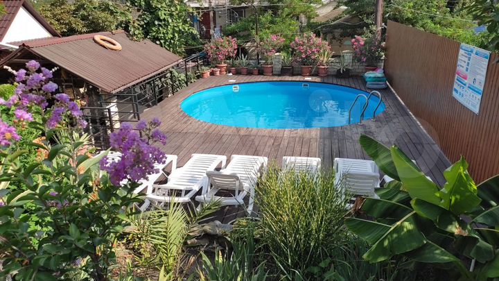 Комната 20 м² в 1-к., 1/3 эт.