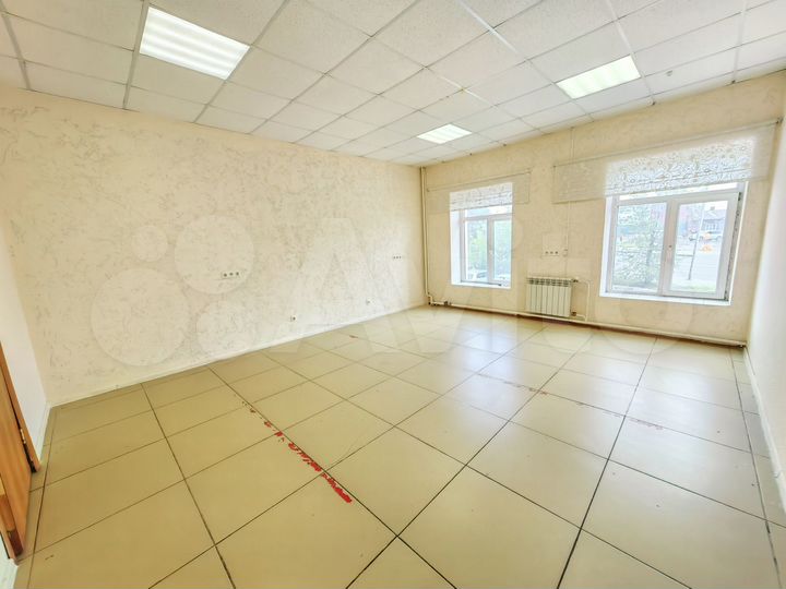 Светлый офис на Яковлева, 27 м²